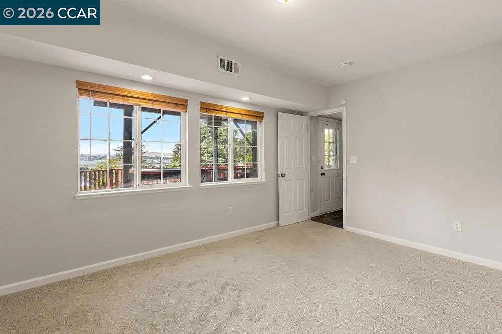 1160 Arlington Way Martinez, CA 94553