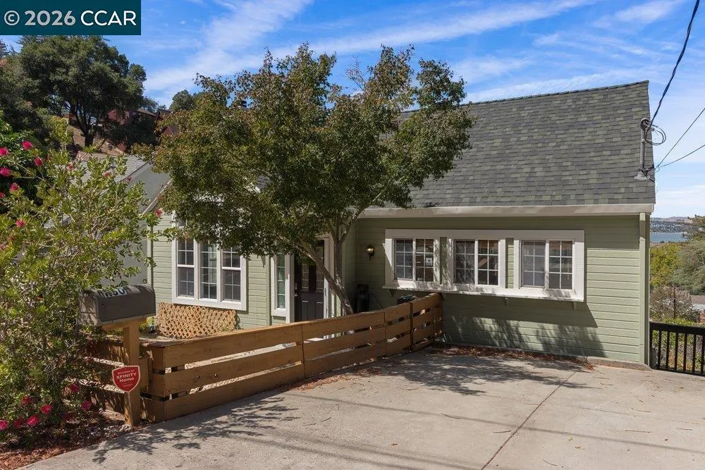 1160 Arlington Way Martinez, CA 94553