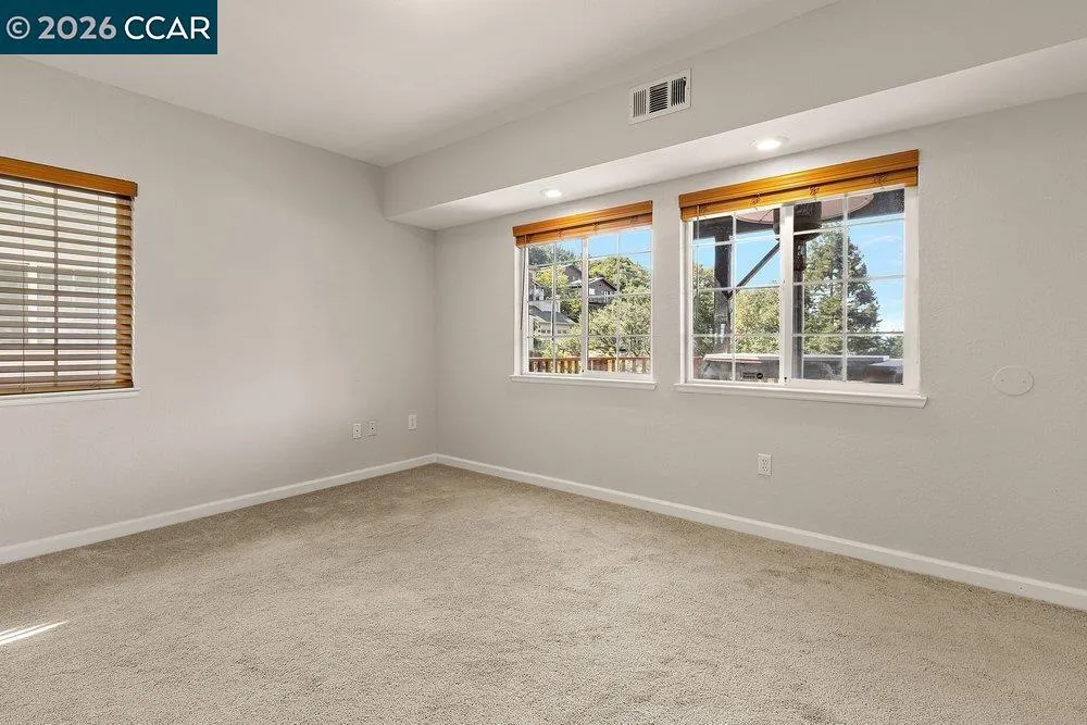 1160 Arlington Way Martinez, CA 94553