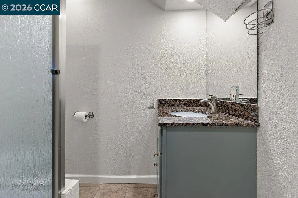 1160 Arlington Way Martinez, CA 94553