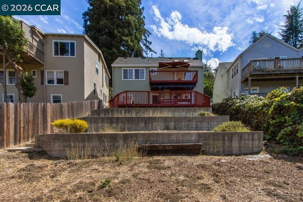 1160 Arlington Way Martinez, CA 94553