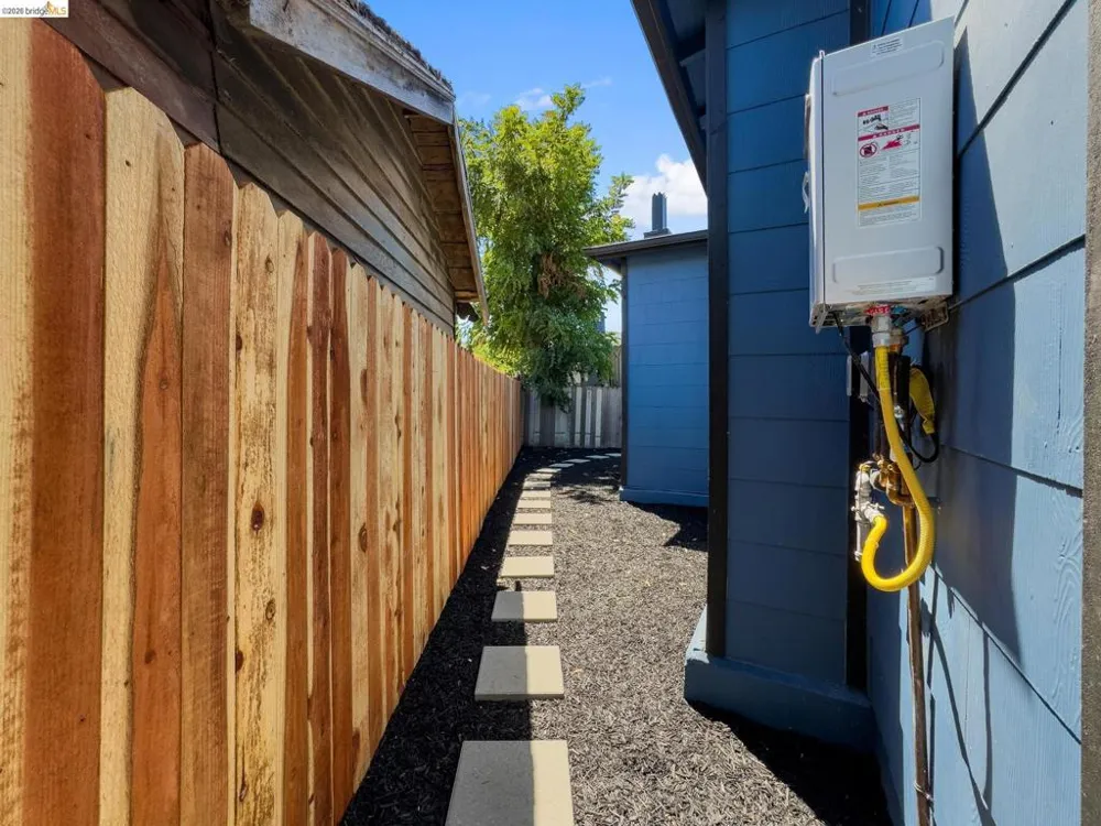 2134 62Nd Ave G Oakland, CA 94621