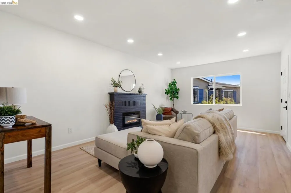 2134 62Nd Ave G Oakland, CA 94621