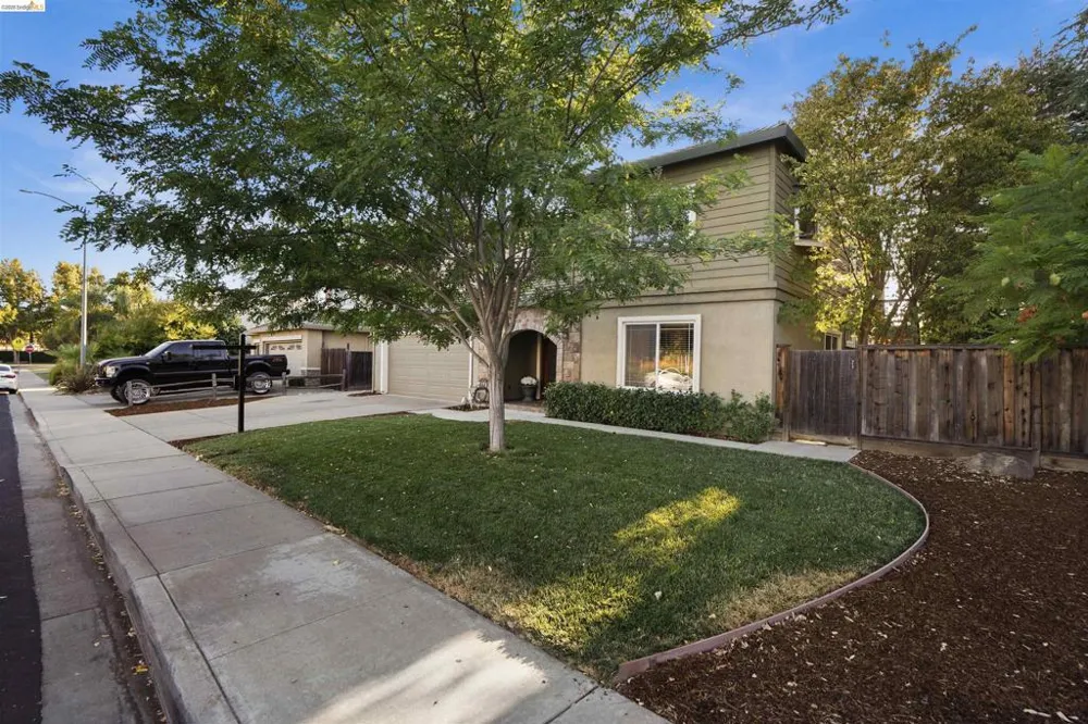 1049 Meadowgate Way Brentwood, CA 94513