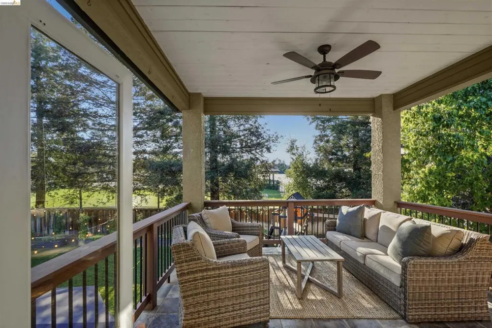 1049 Meadowgate Way Brentwood, CA 94513