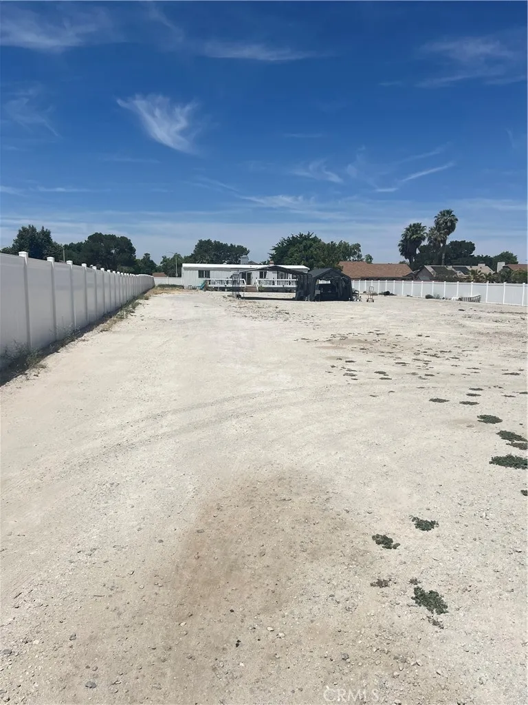 43119 20th W Lancaster, CA 93534