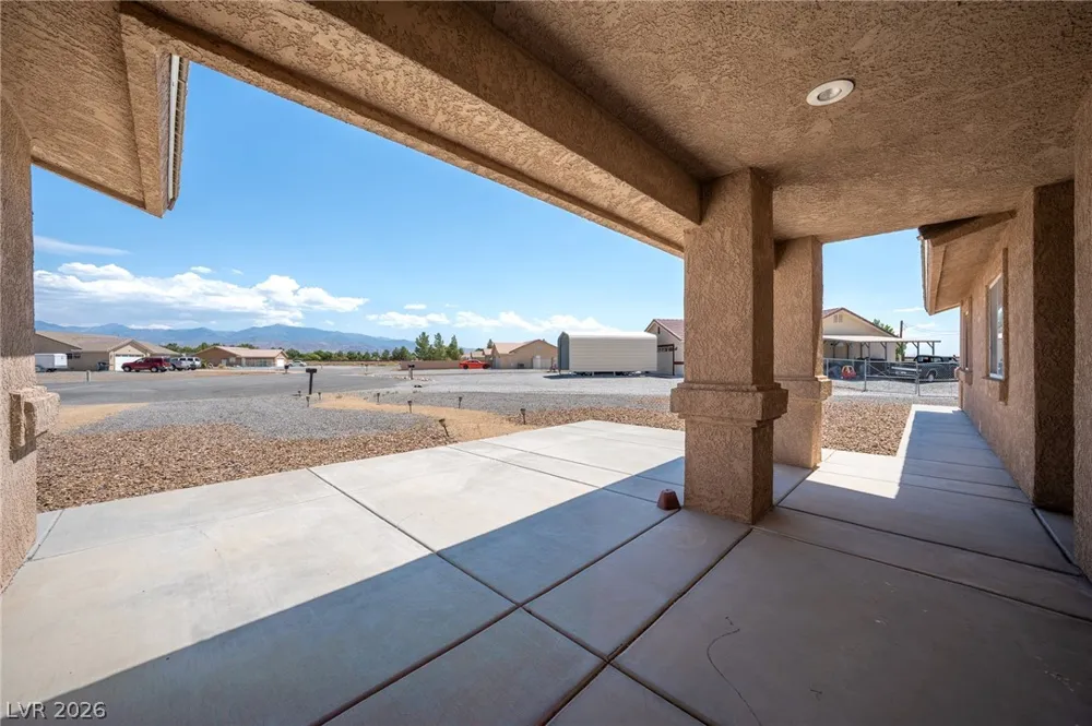 2121 W Labrador Court Pahrump, NV 89048