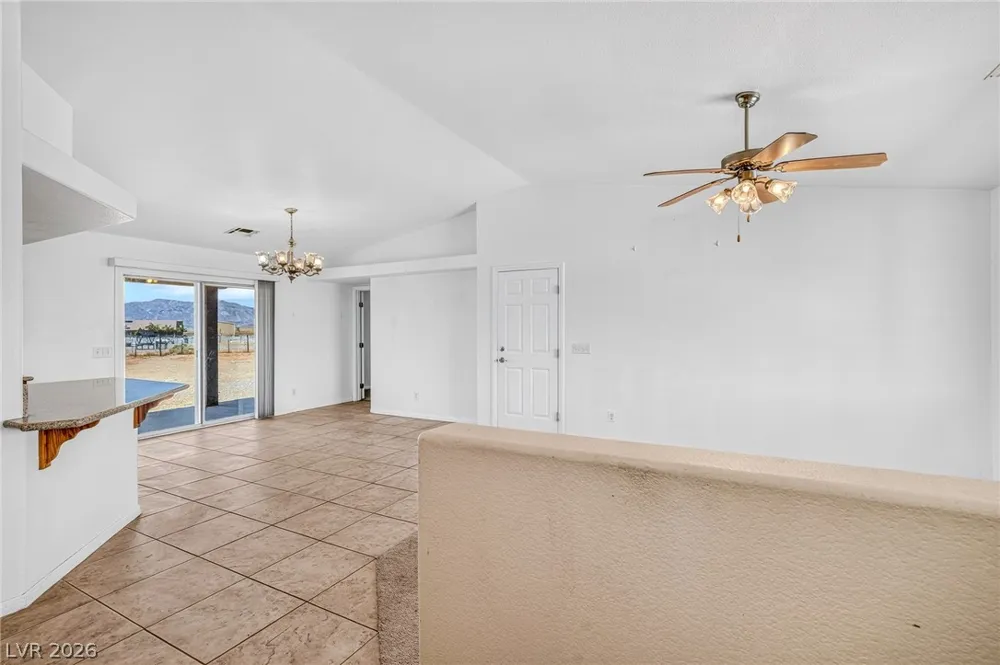 2121 W Labrador Court Pahrump, NV 89048