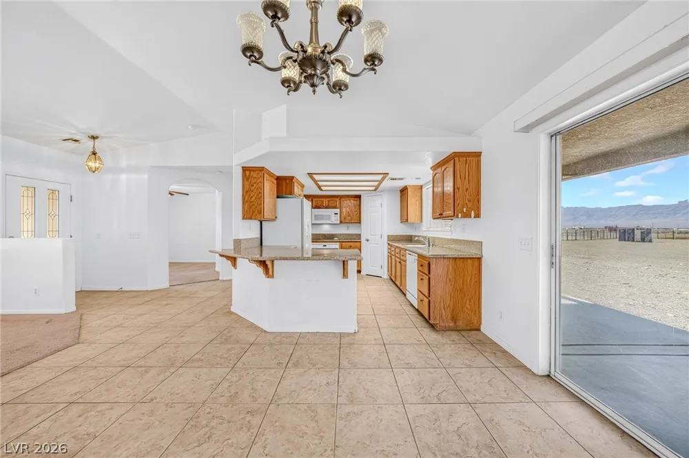 2121 W Labrador Court Pahrump, NV 89048