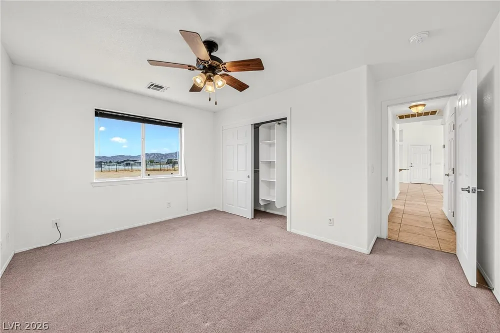 2121 W Labrador Court Pahrump, NV 89048