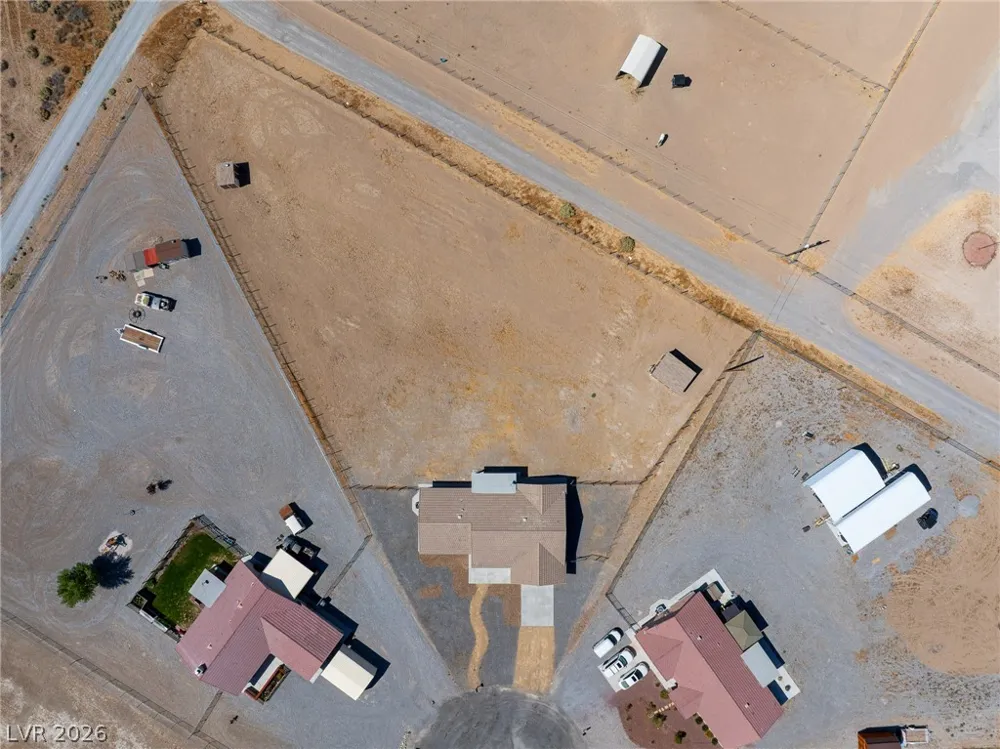 2121 W Labrador Court Pahrump, NV 89048