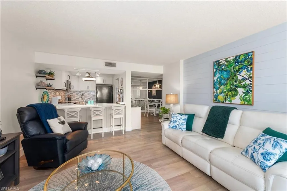 3490 Key Drive #212 North Fort Myers, FL 33903