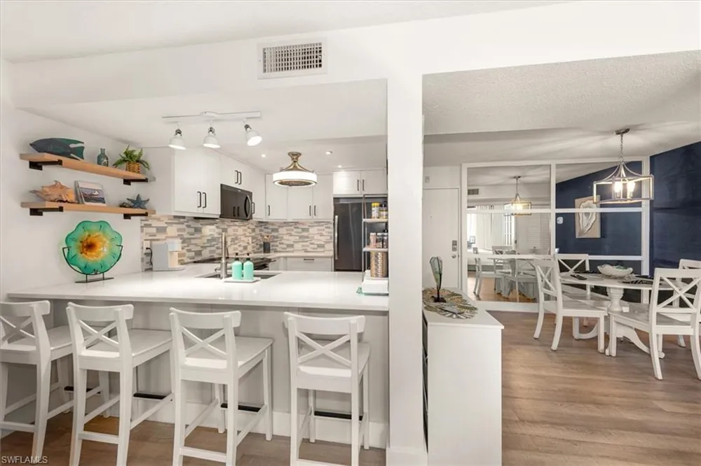 3490 Key Drive #212 North Fort Myers, FL 33903