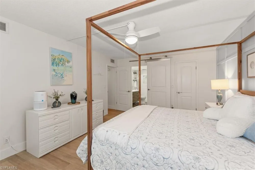 3490 Key Drive #212 North Fort Myers, FL 33903