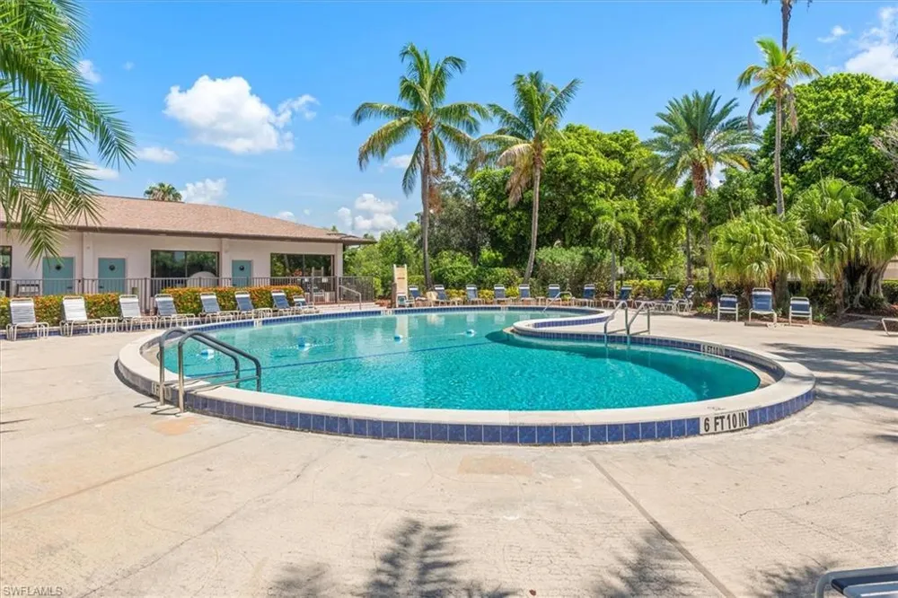 3490 Key Drive #212 North Fort Myers, FL 33903