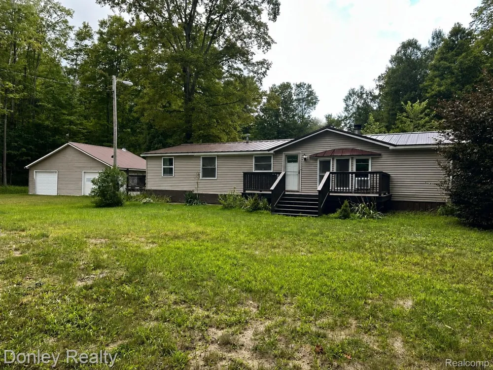 7795 County Road 571 NE Coldsprings Township, MI 49659