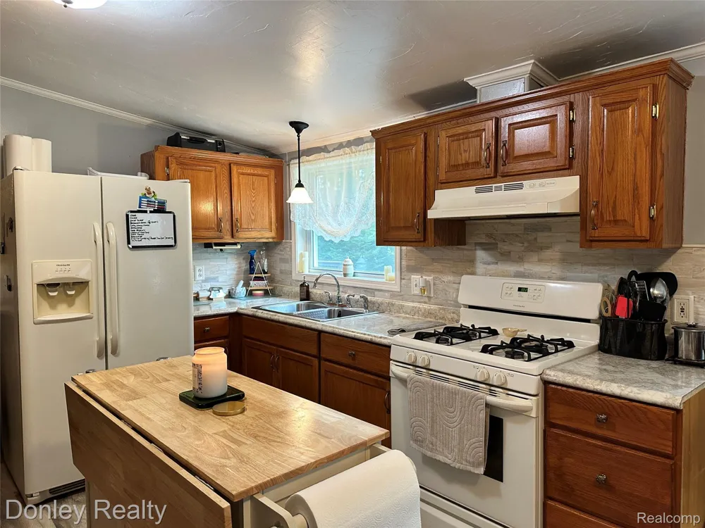 7795 County Road 571 NE Coldsprings Township, MI 49659