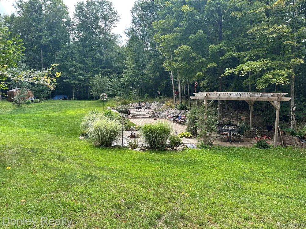 7795 County Road 571 NE Coldsprings Township, MI 49659