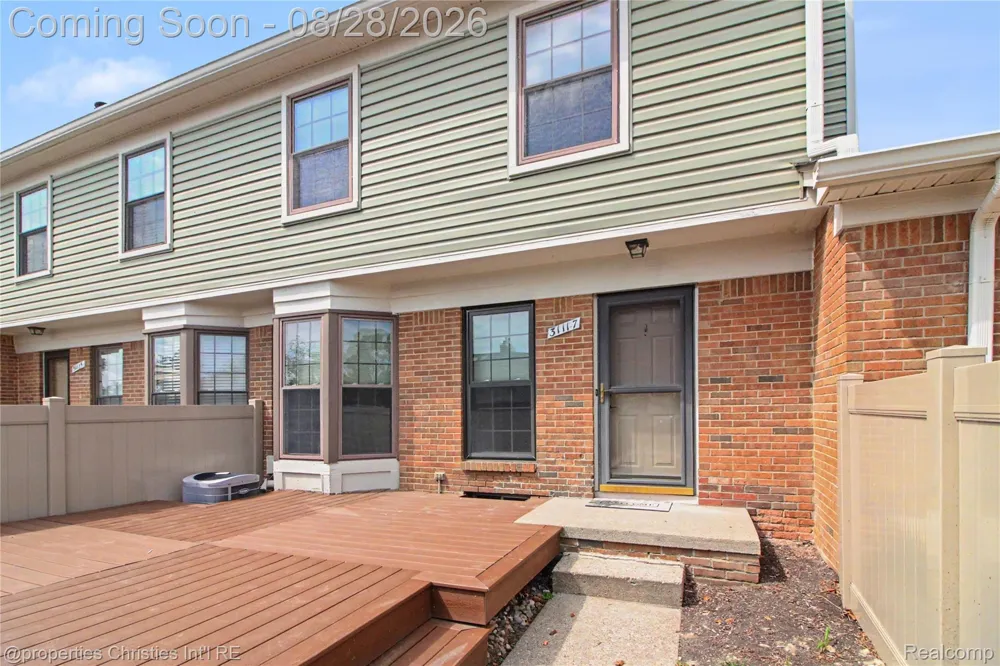 31117 Country Bluff Farmington Hills City, MI 48331