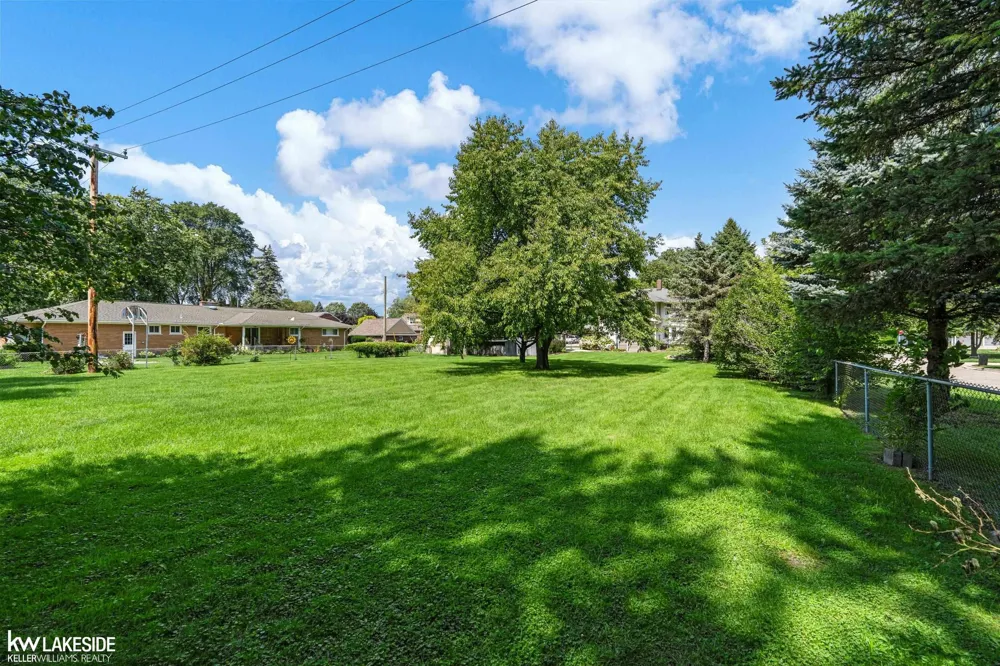 135 Maple Street Marine City City, MI 48039