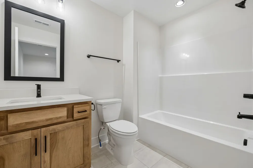 2609 Old Greenbrier Pike Greenbrier, TN 37073