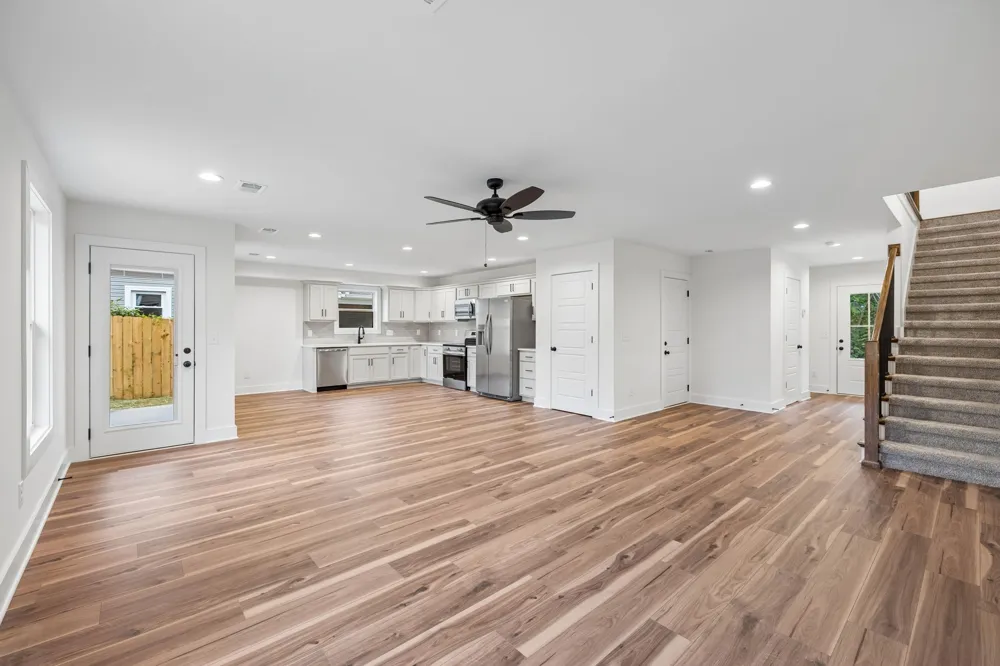 2609 Old Greenbrier Pike Greenbrier, TN 37073