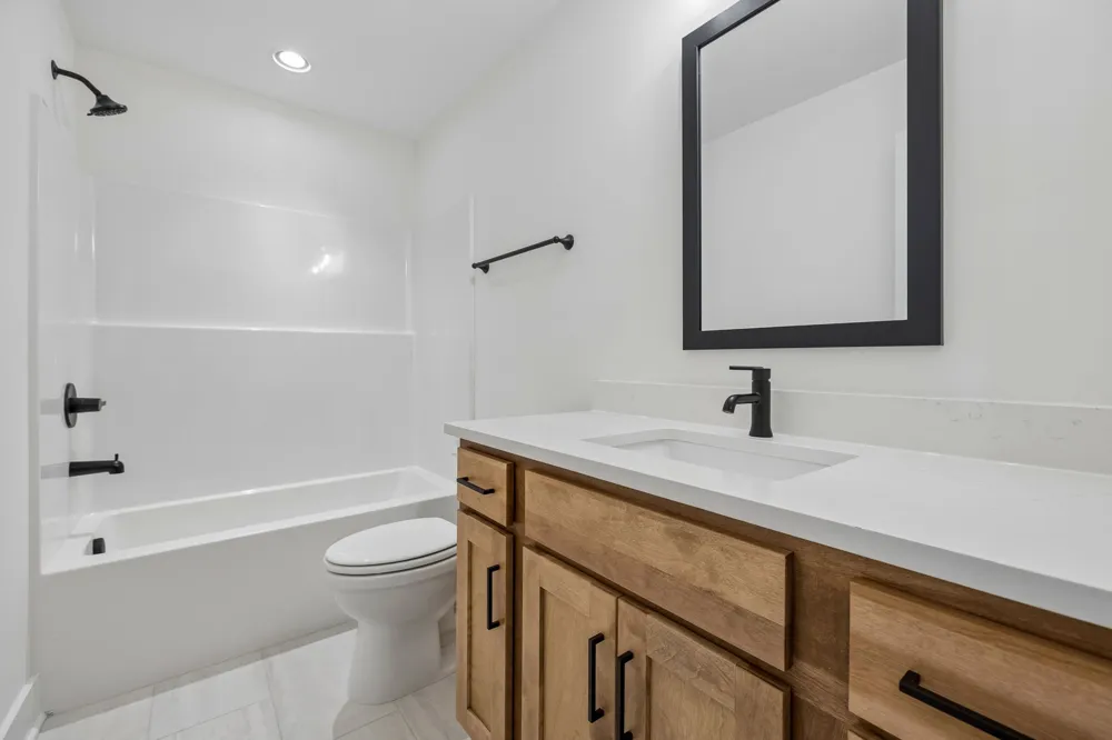 2609 Old Greenbrier Pike Greenbrier, TN 37073