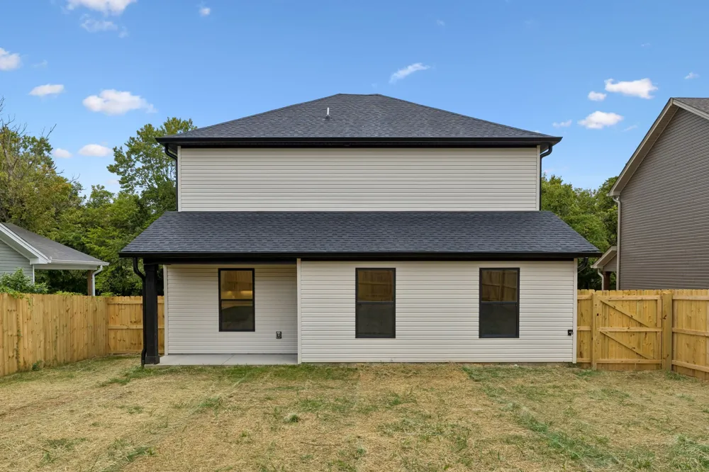 2609 Old Greenbrier Pike Greenbrier, TN 37073