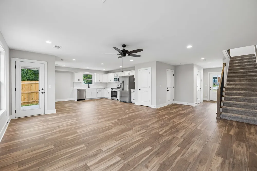 2173 Nunley St Greenbrier, TN 37073