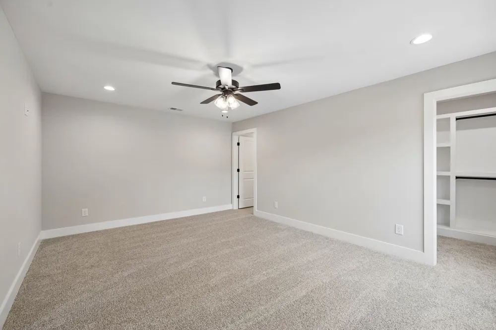 2173 Nunley St Greenbrier, TN 37073