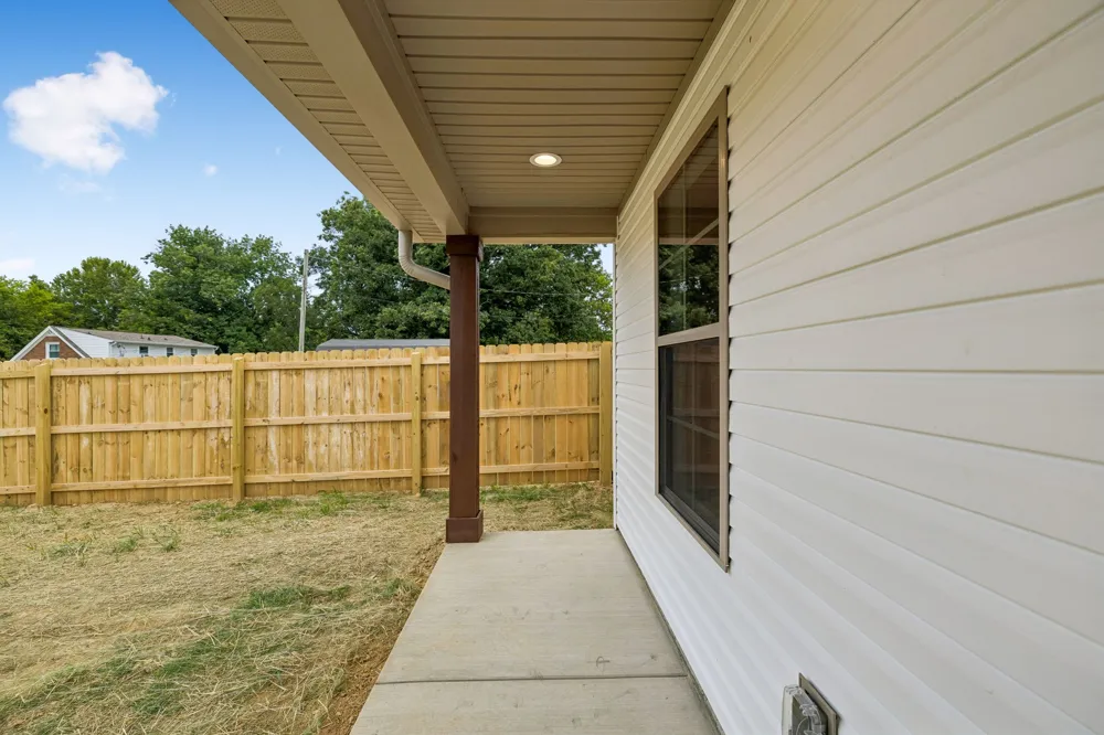 2173 Nunley St Greenbrier, TN 37073