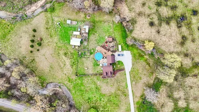 95 Floyd Ln Decherd, TN 37324