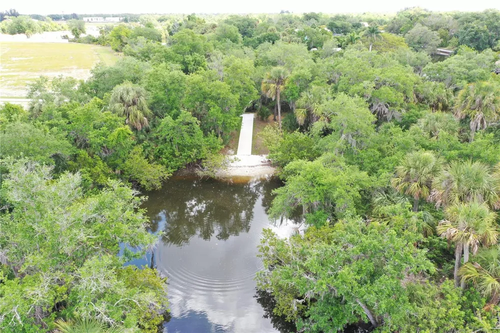 9698 SAND DUNE LANE Punta Gorda, FL 33950