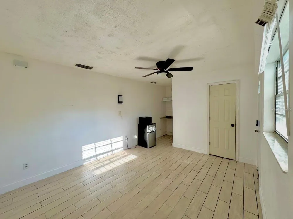 6716 PAUL REVERE COURT Orlando, FL 32809