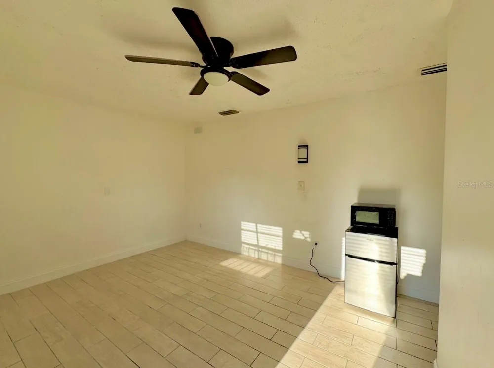 6716 PAUL REVERE COURT Orlando, FL 32809