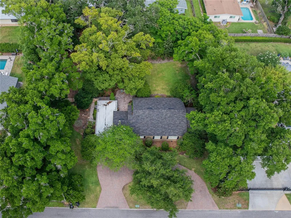 2804 NEVADA ROAD Lakeland, FL 33803