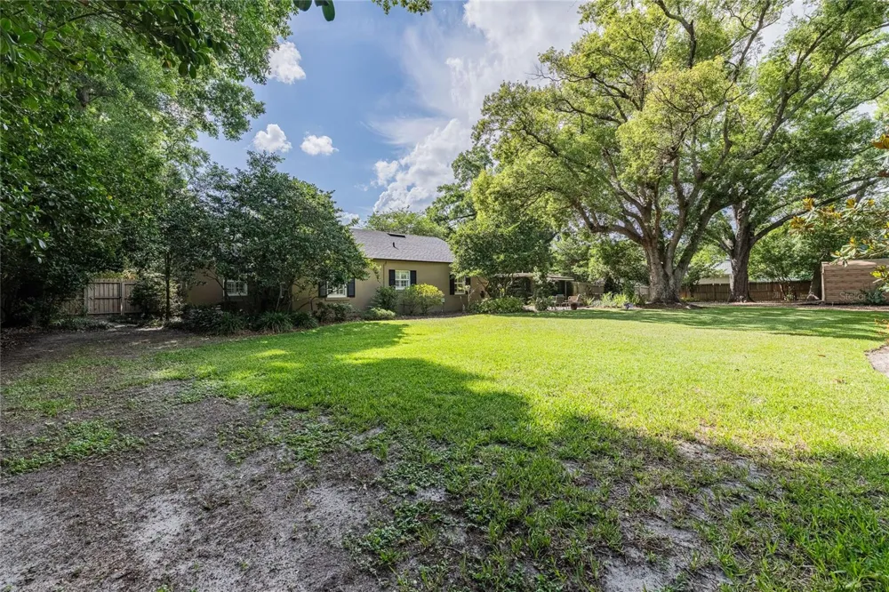 2804 NEVADA ROAD Lakeland, FL 33803