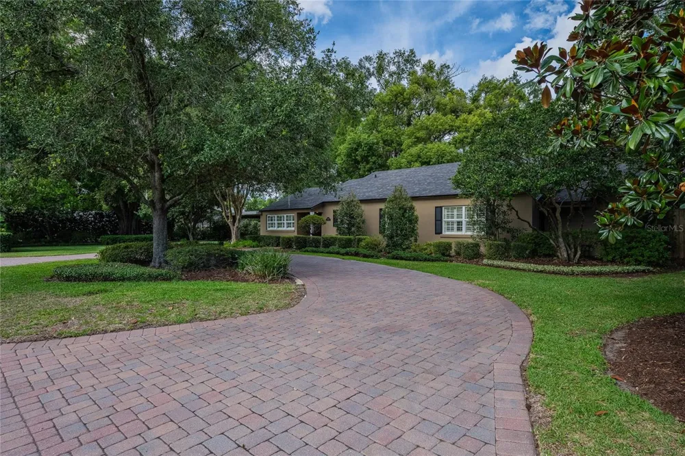 2804 NEVADA ROAD Lakeland, FL 33803