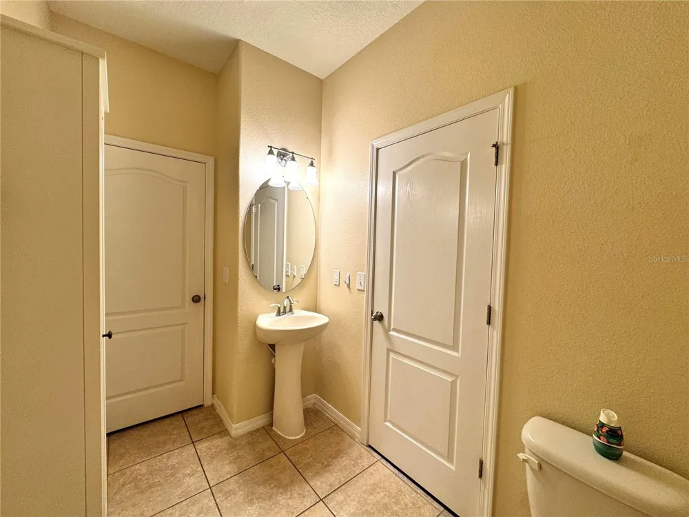 2890 SPRING BREEZE WAY Kissimmee, FL 34744