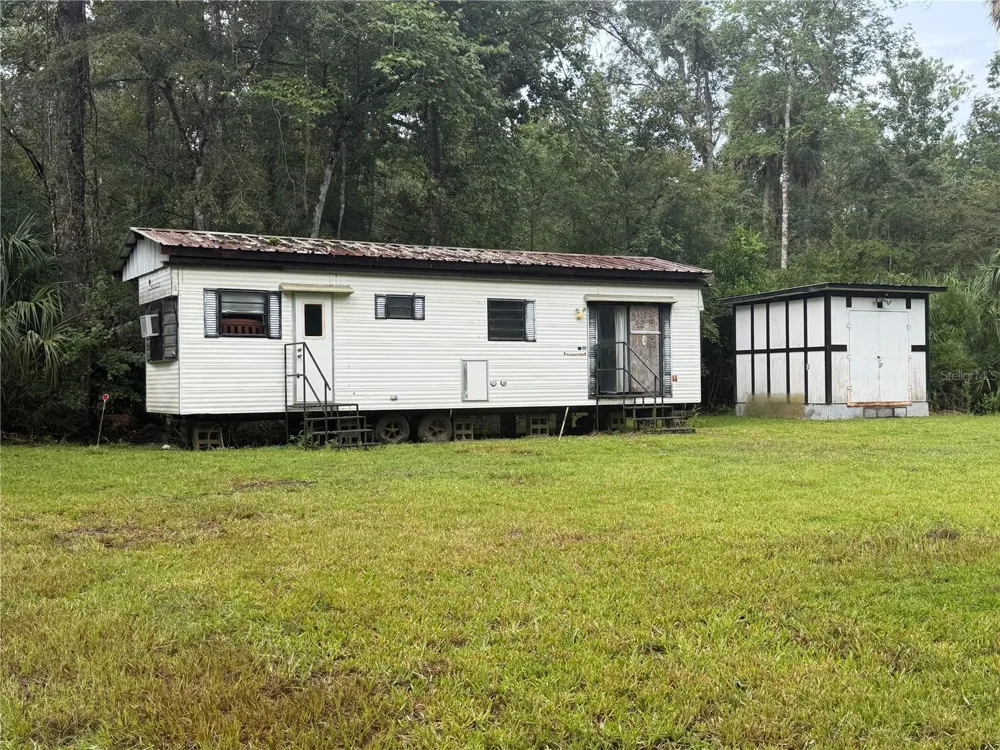 17850 SE 32ND TERRACE Inglis, FL 34449