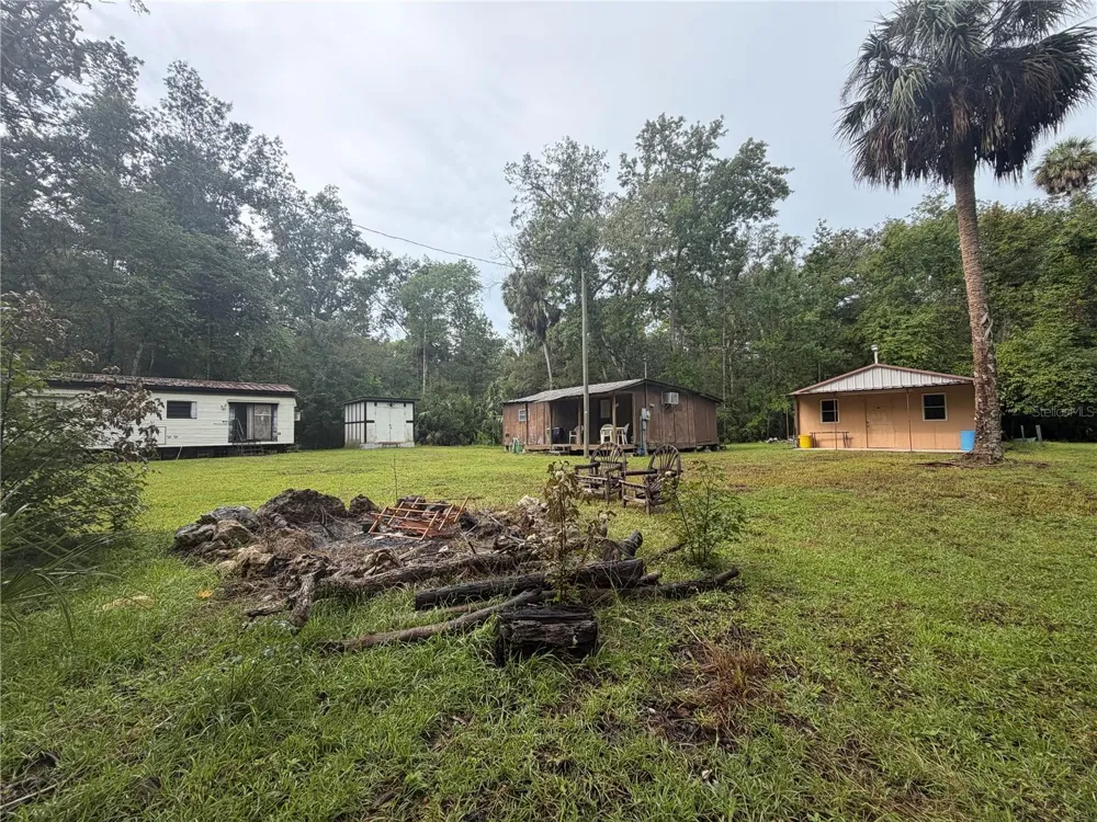 17850 SE 32ND TERRACE Inglis, FL 34449