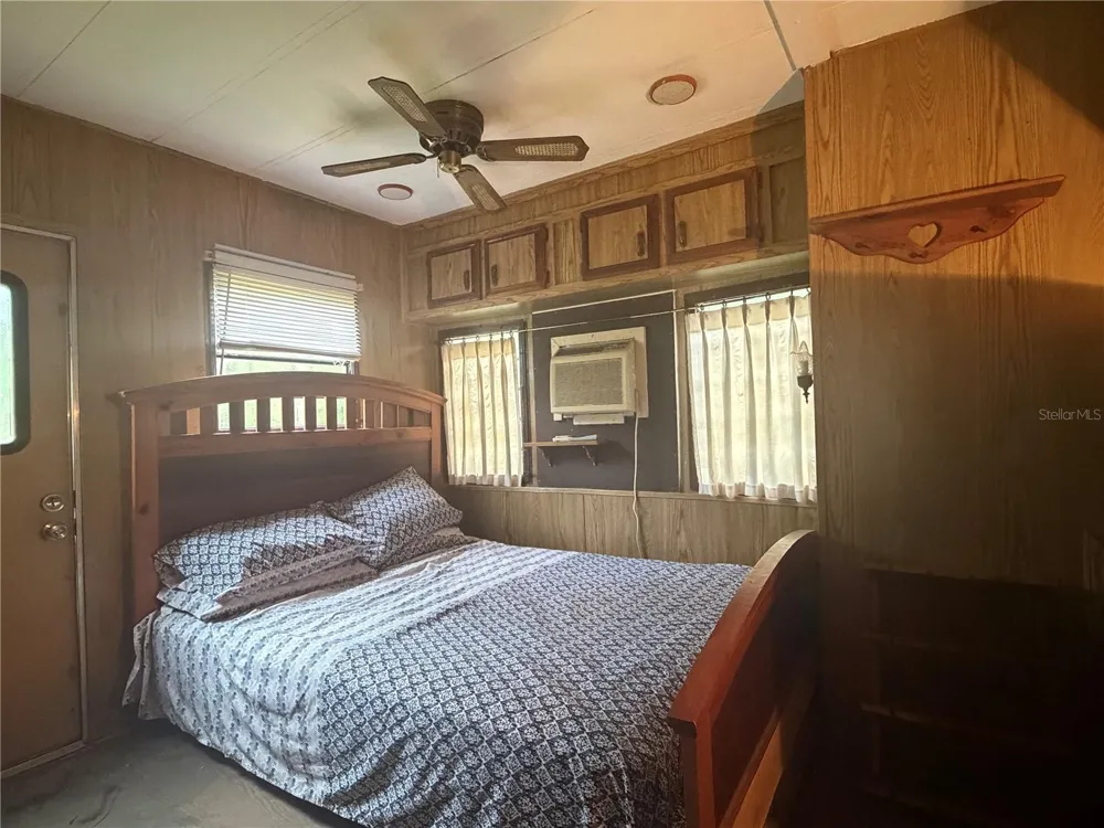17850 SE 32ND TERRACE Inglis, FL 34449