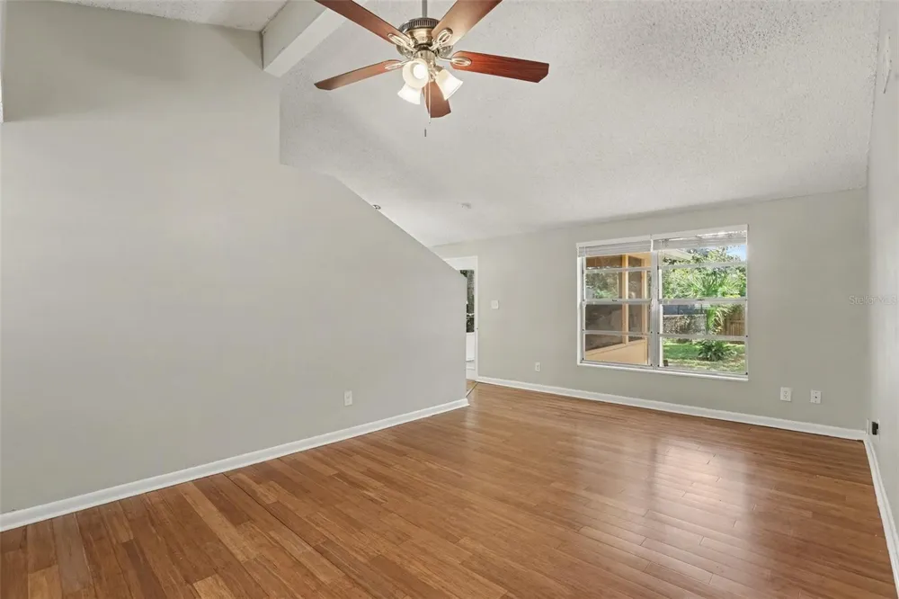 603 HIGHVIEW TERRACE Brandon, FL 33510
