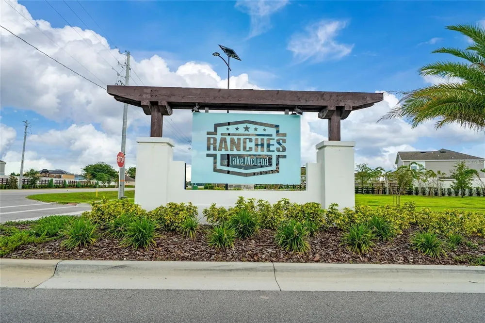 1703 FOREMAN ROAD Eagle Lake, FL 33839