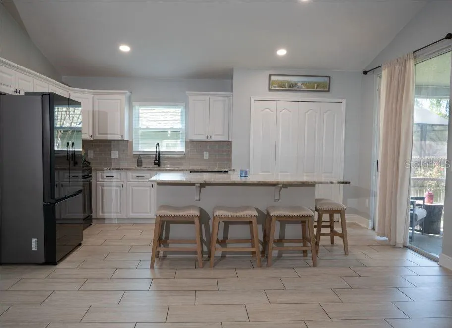2009 CROSSCREEK COURT Oviedo, FL 32766