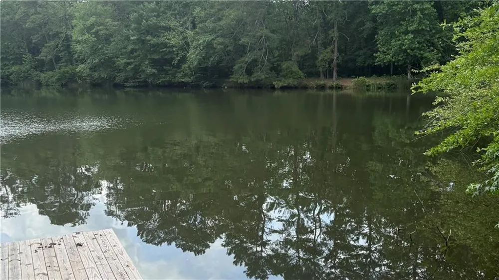 4221 Riverlake Way Snellville, GA 30039