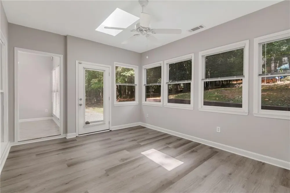 122 Bent Creek Drive Woodstock, GA 30189
