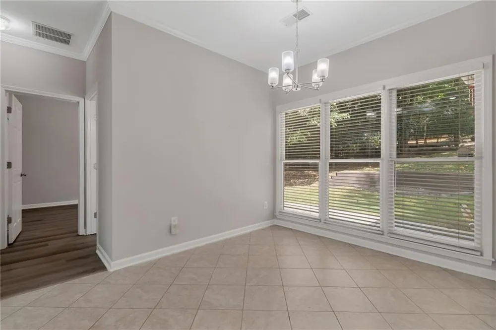 122 Bent Creek Drive Woodstock, GA 30189