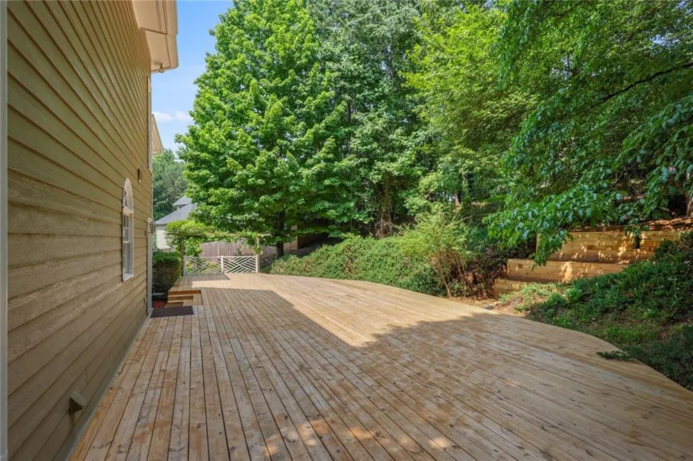 110 Weedon Court Alpharetta, GA 30022