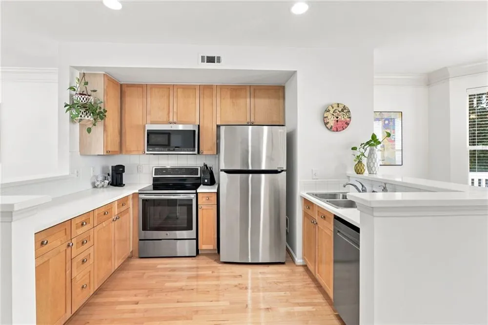 951 Glenwood Avenue SE #2402 Atlanta, GA 30316